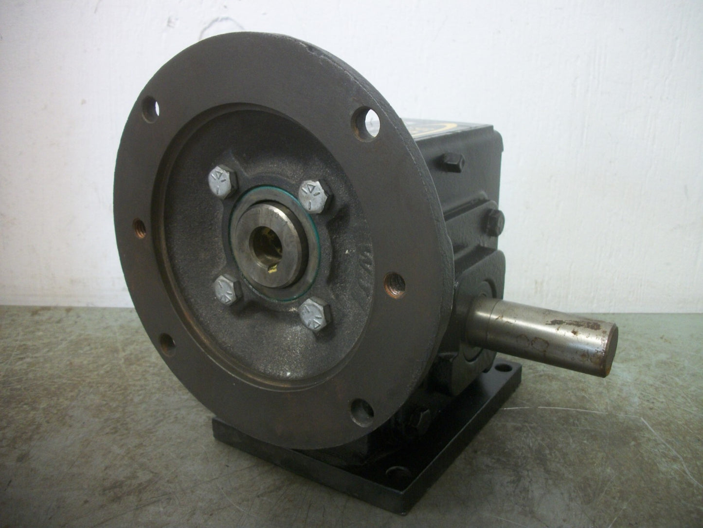 WINSMITH SIZE E20 MDTS 100:1 RATIO GEAR REDUCER E20MDTS21000H0 1750RPM NOB