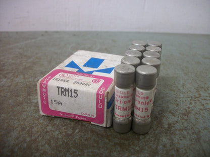 GOULD SHAWMUT BOX OF 10 TRI-ONIC FUSES TRM15 15AMP 250VOLT NIB