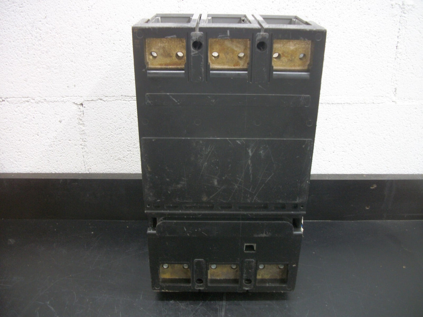 SIEMENS SENTRON SCND6 CIRCUIT BREAKER SCND69120ANGT 1200AMP 600VOLT 3POLE
