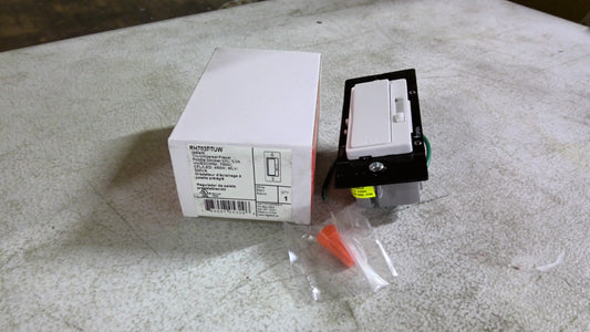 PASS & SEYMOUR RADIANT WHITE TRU-UNIVERSAL PRESET PADDLE DIMMER RH703PTUW NIB