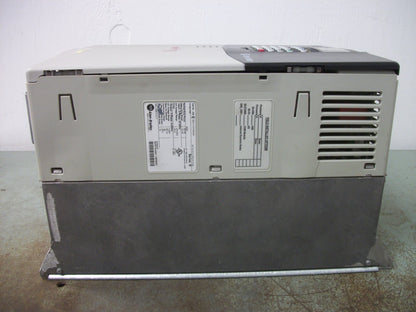 ALLEN-BRADLEY POWERFLEX 700 20HP AC DRIVE 20BE022A3AYNAND1 600VOLT 3PH 22AMP