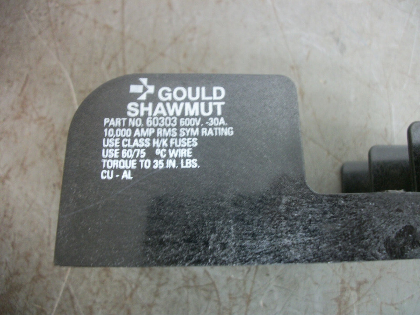 GOULD SHAWMUT FUSEHOLDER 60303 30AMP 600VOLT 3POLE NOB