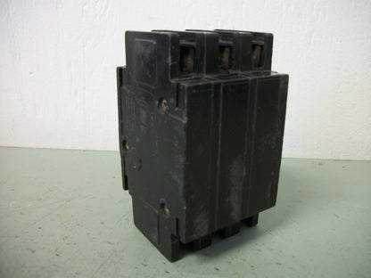 SQUARE D QOU CIRCUIT BREAKER QOU340 40AMP 240VOLT 3POLE