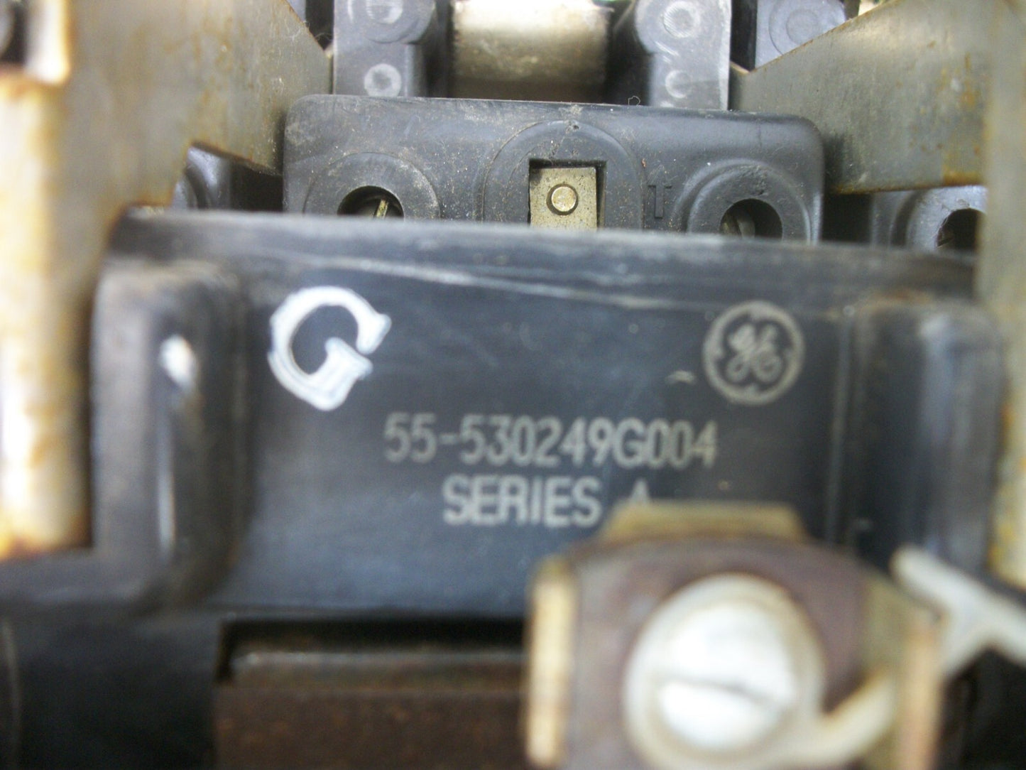 GE 300AMP 3POLE LIGHTING CONTACTOR CR360L71304TLAE 480VCOIL 600VOLT