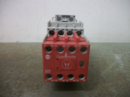 ALLEN-BRADLEY CONTROL SAFETY RELAY 700S-CF440DC 120VCOIL 25AMP 600VOLT