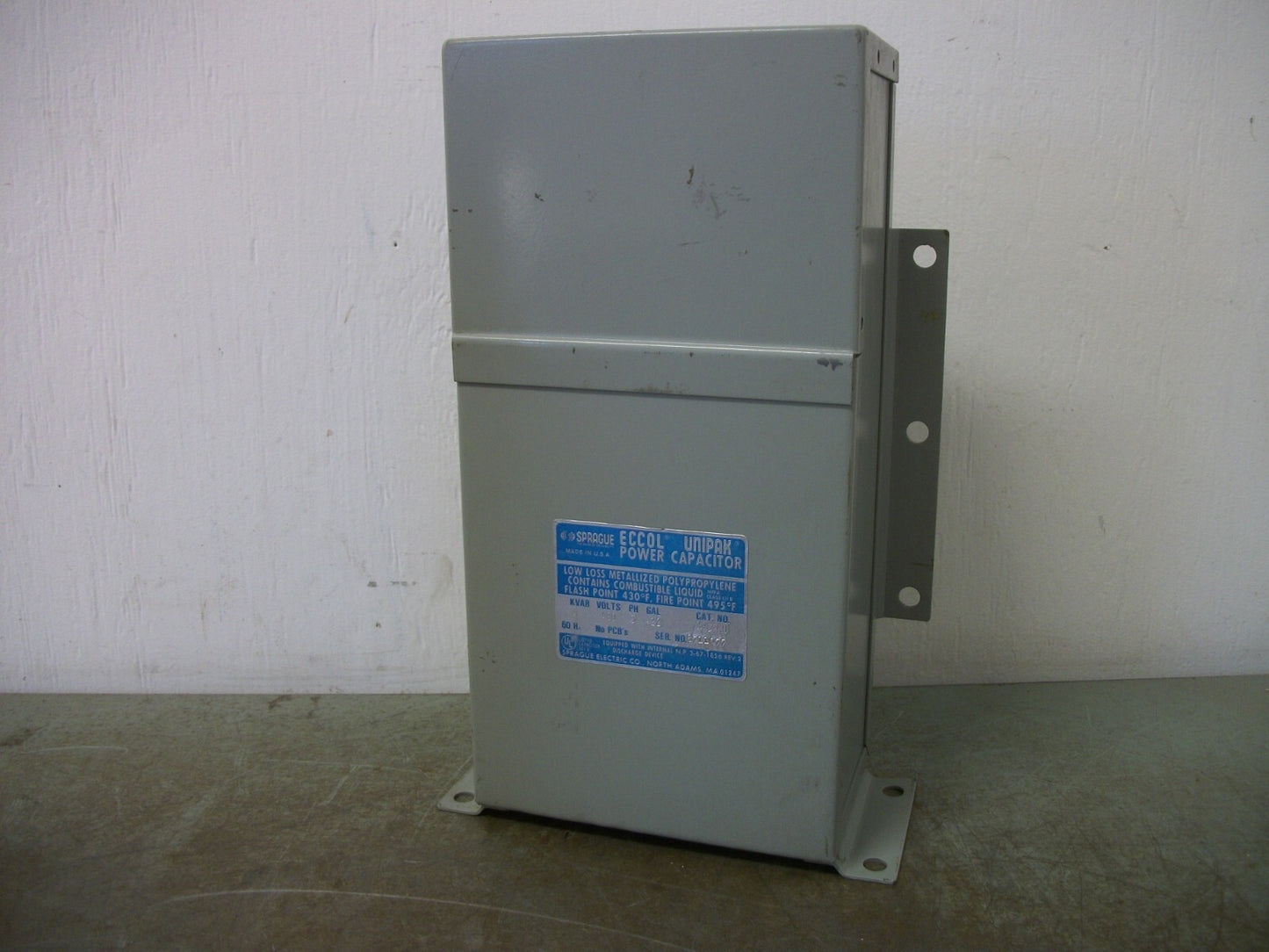 SPRAGUE ECCOL UNIPAK POWER CAPACITOR 443PNU 4KVAR 480VOLT 3PH NOB