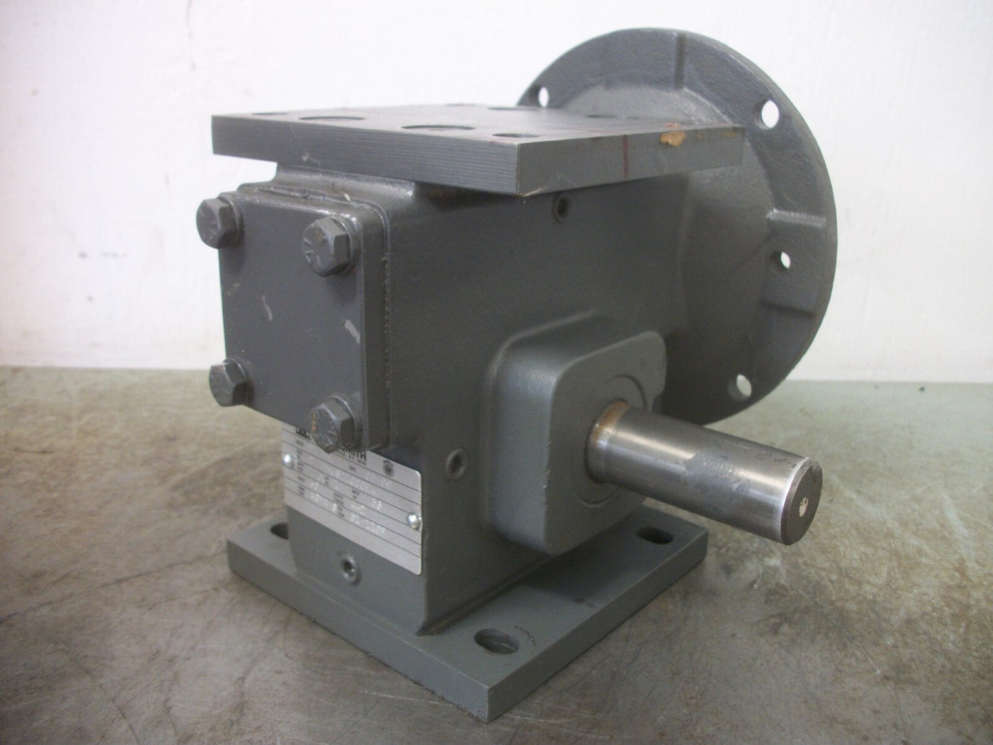 WINSMITH 917MWU 30:1 RATIO GEAR REDUCER 917MWUS21000EK 1750RPM NOB