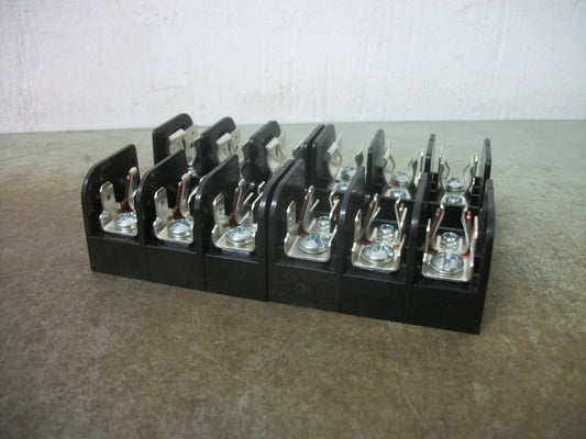 FERRAZ-SHAWMUT LOT OF 2 CLASS CC FUSEHOLDERS 30313R 30AMP 600VOLT 3POLE