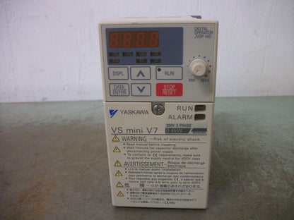 YASKAWA VS MINI V7 0.4KW INVERTER DRIVE CIMR-V7AA20P4 230VOLT 3PH