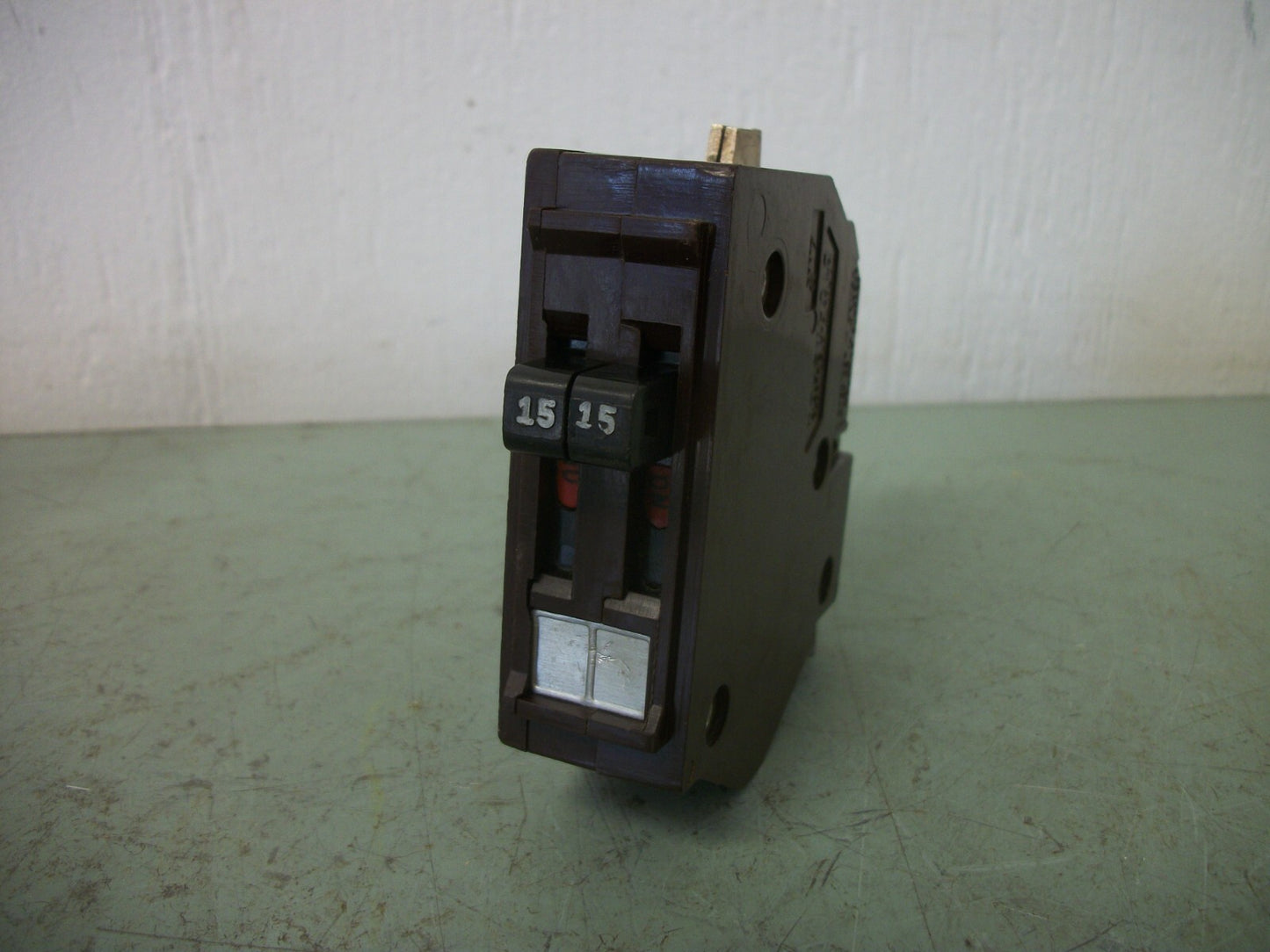 WADSWORTH TYPE B CIRCUIT BREAKER B1515 B1515N 15AMP 240VOLT 2POLE