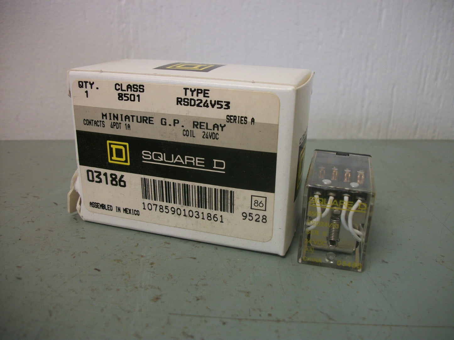SQUARE D 4PDT MINI GP RELAY 8501RSD24V53 1AMP 24VDC NIB