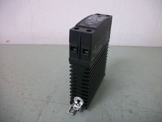 CRYDOM SOLID STATE CONTACTOR CKRD2410 10AMP 240VOLT