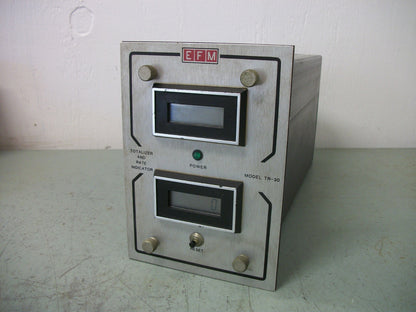 EFM DIGITAL LCD TOTALIZER AND RATE INDICATOR UNIT TR-30 115VAC 24VDC