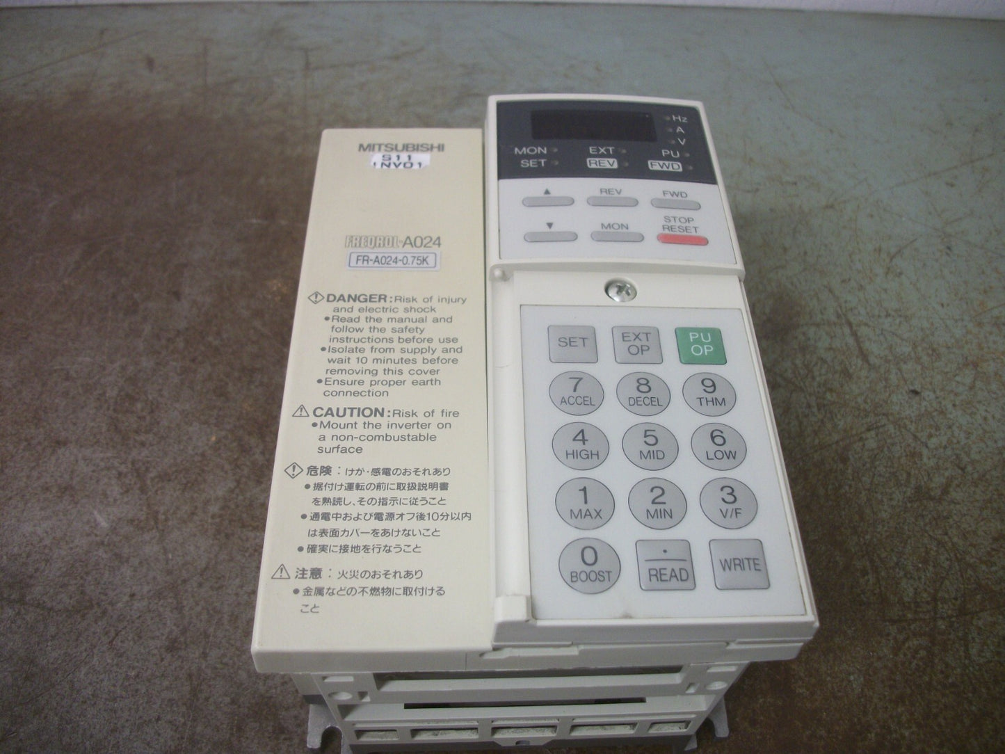 MITSUBISHI FREQROL-A024 0.4KW INVERTER DRIVE FR-A024-0.4K 230VOLT 3PH 3AMP NOTE