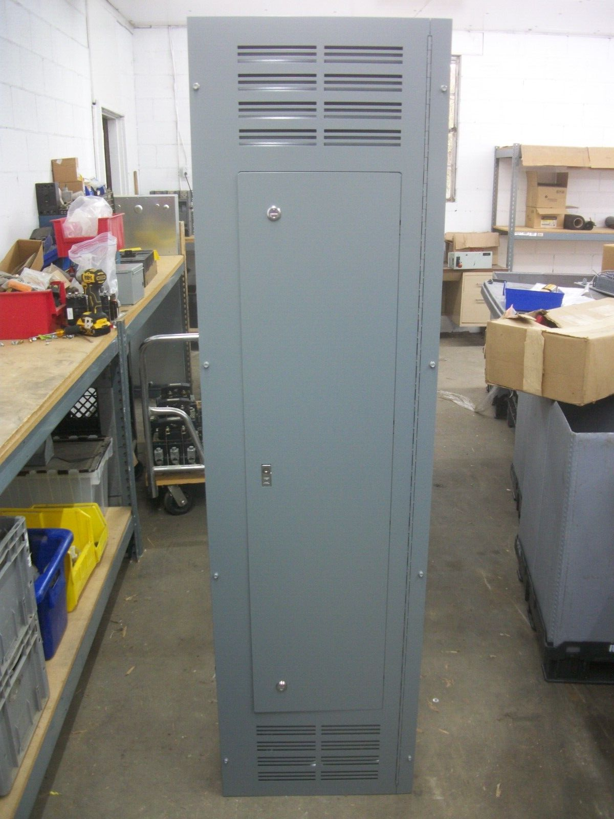 SQUARE D NF PANELBOARD NF46449914480010001 600A 480Y/277V 3PH W/600A MAIN NOB