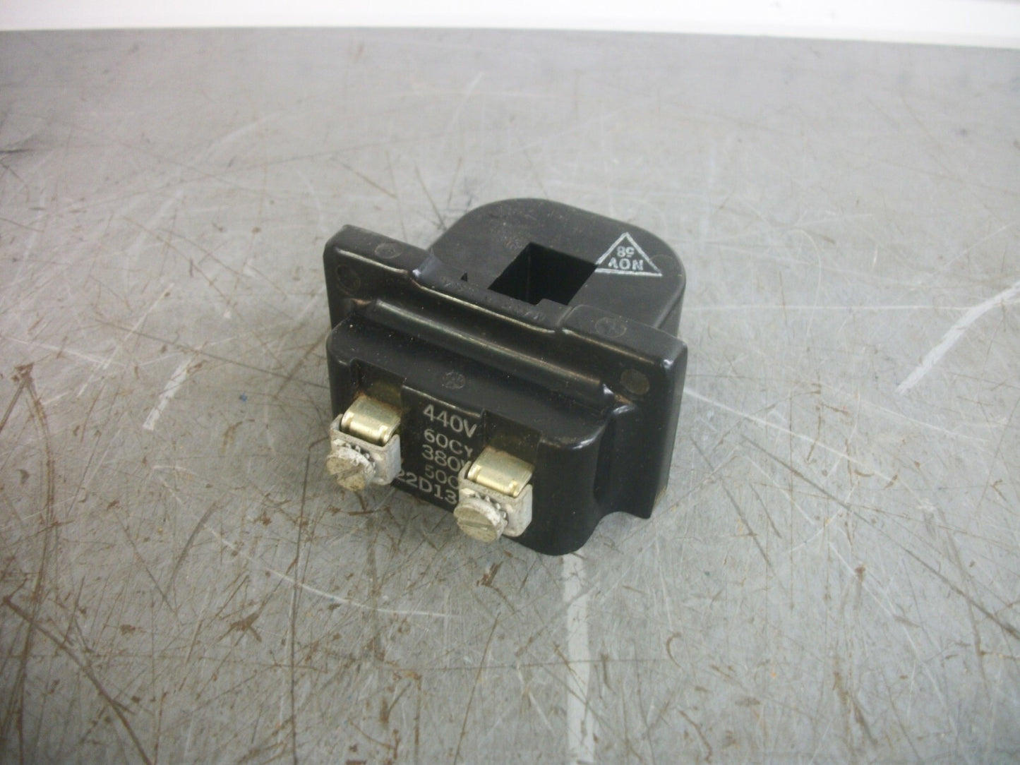 GE MAGNET COIL 22D135G4 440VCOIL