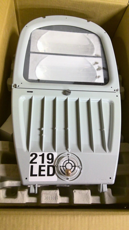 GE 93067469 EVOLVE LED ROADWAY LIGHT ERS2023E1X40DGRAYAEGLR168 120/277V 219W NIB