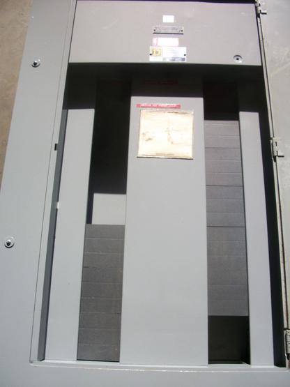 SQUARE D HCM I-LINE LOAD CENTER PANELBOARD HCM0199360-864 800AMP 480VOLT 3PH 3W