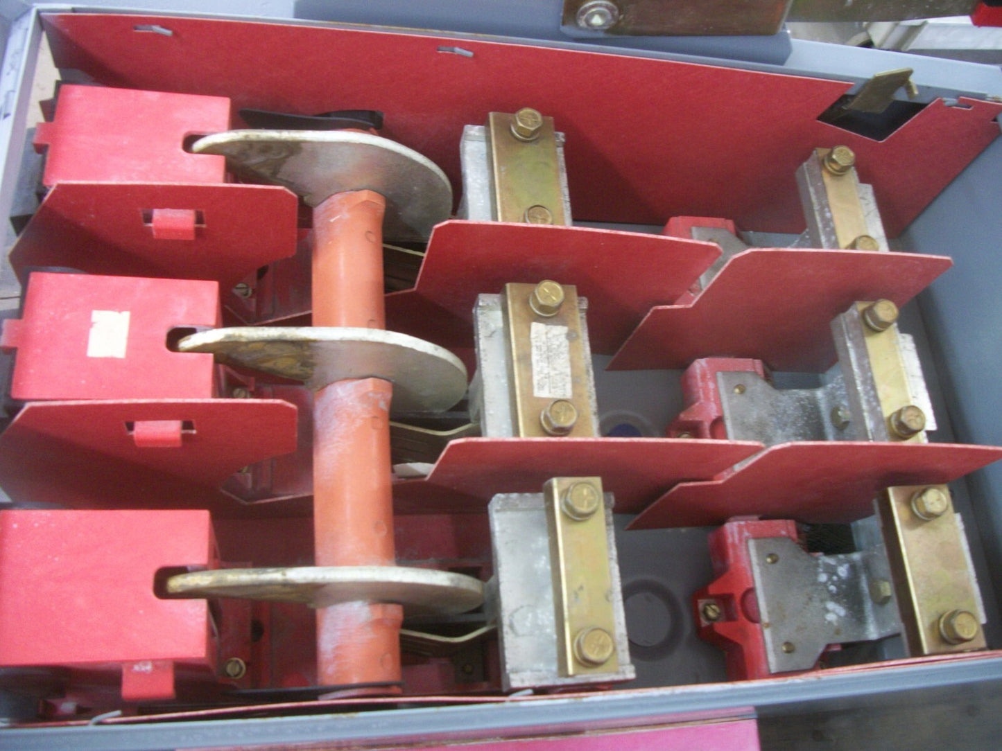 SQUARE D QMB FUSIBLE PANELBOARD BRANCH SWITCH QMB326MW 600AMP 240VOLT 3POLE REFU