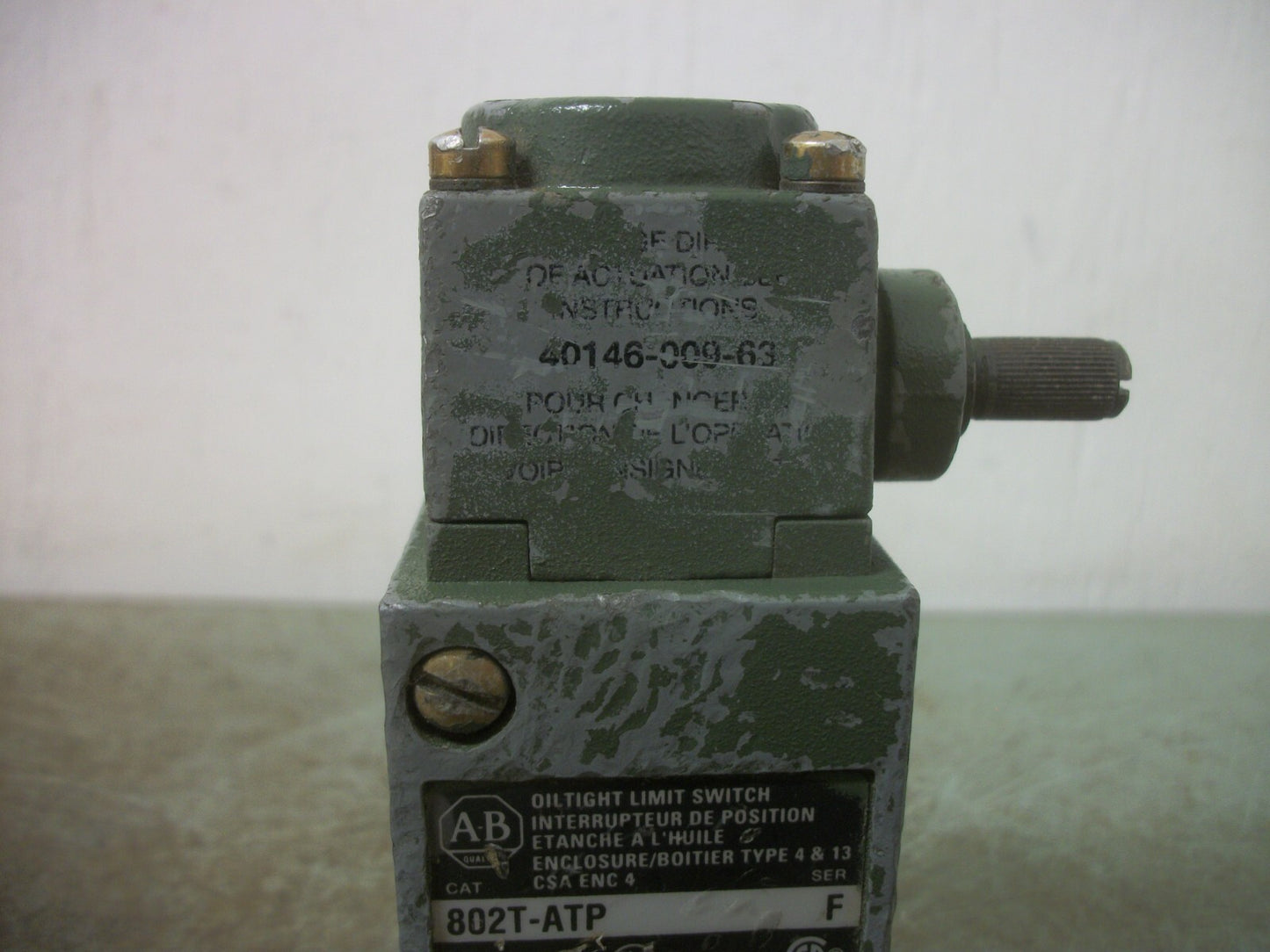 ALLEN-BRADLEY OIL TIGHT LIMIT SWITCH 802T-ATP