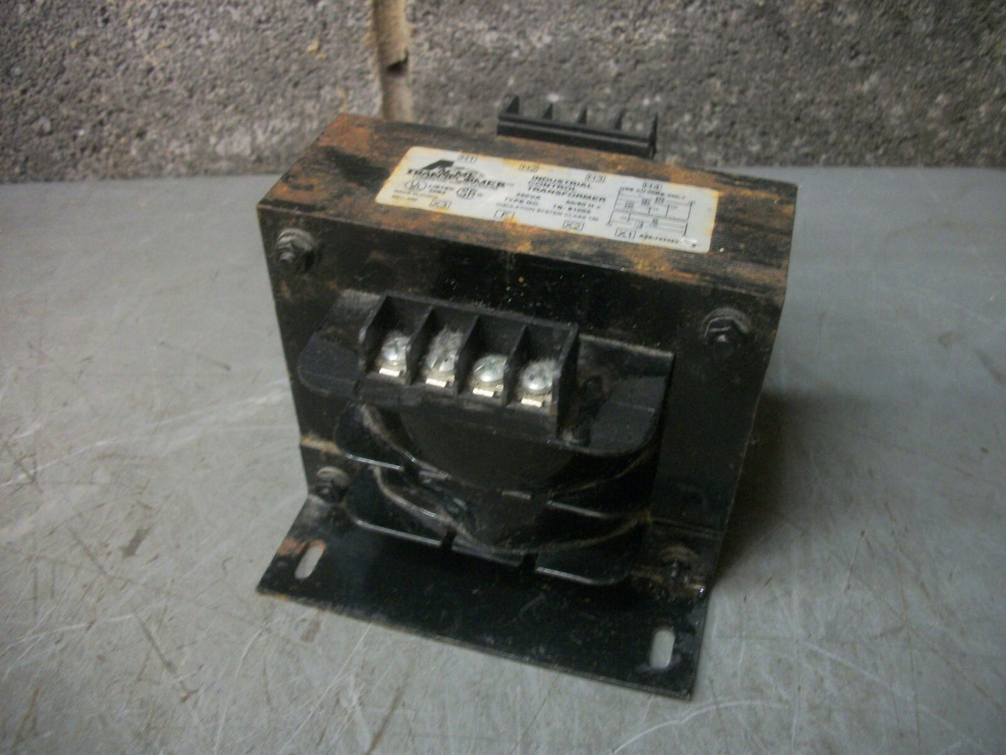 ACME 250VA 1PH TRANSFORMER TB-81003 HV 240X550 LV 90/120