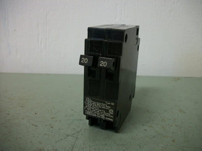 SIEMENS QT TANDEM CIRCUIT BREAKER Q2020 20AMP 240VOLT 2POLE NOB
