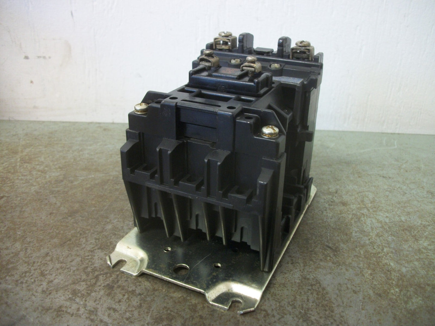 ALLEN-BRADLEY 15/20AMP 2POLE LIGHTING CONTACTOR 500L-AOD92 120VCOIL