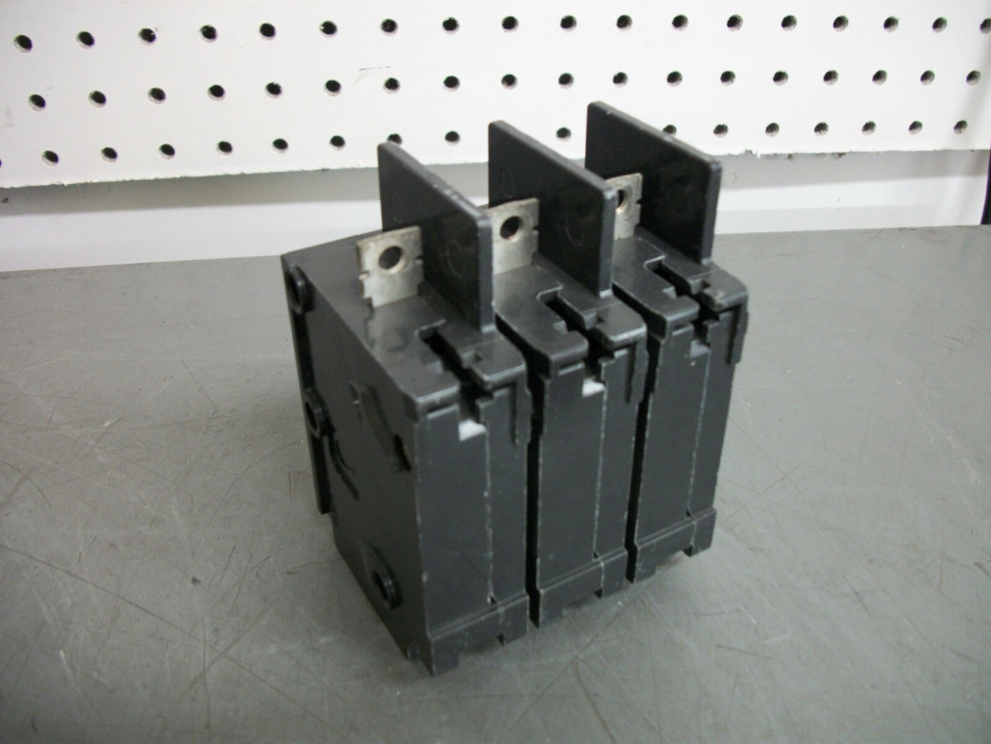 SIEMENS BQ CIRCUIT BREAKER BQ3B090 90AMP 240VOLT 3POLE