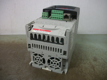 ALLEN-BRADLEY POWERFLEX 4 5HP AC DRIVE 22A-B017N104 230VOLT 3PH 17.5AMP NO COVER