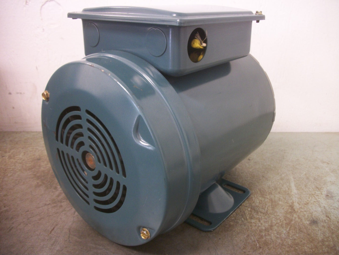 RELIANCE 1/2HP FB56 TE AC MOTOR P56H5068G 460VOLT 3PH 1725RPM