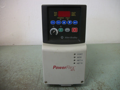 ALLEN-BRADLEY POWERFLEX 40 1HP AC DRIVE 22B-D2P3N104 460VOLT 3PH 2.3AMP