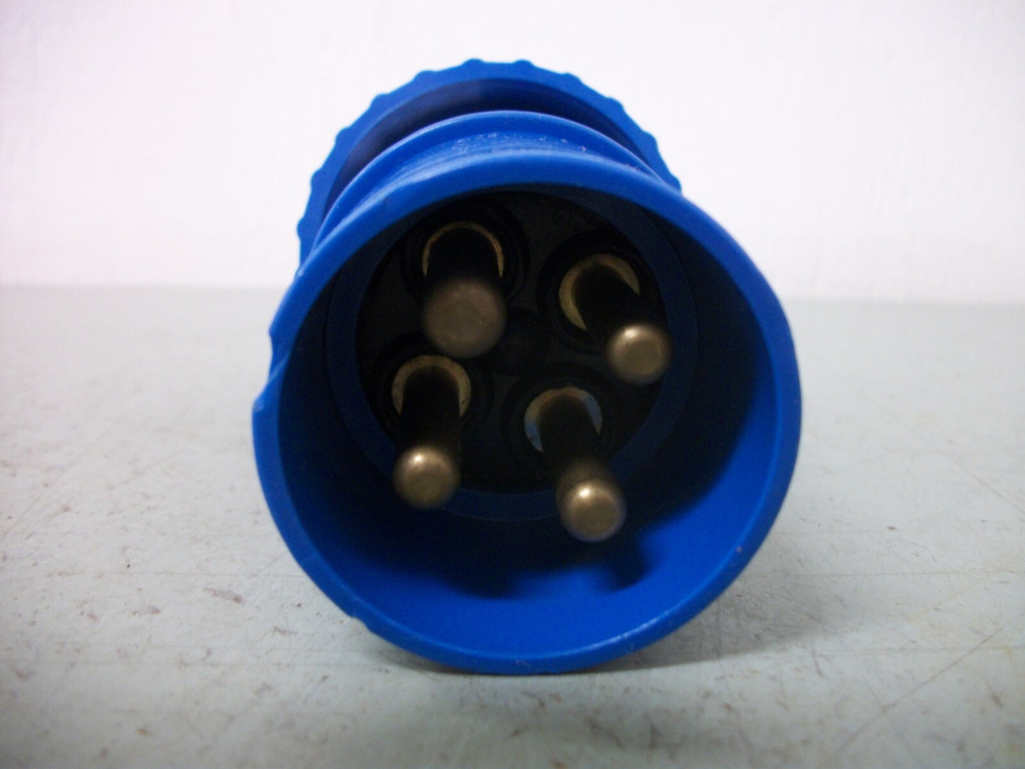 THOMAS & BETTS RUSSELLSTOLL PLUG & SLEEVE 3760PDG/1100 30AMP 600VOLT 3PH 4W