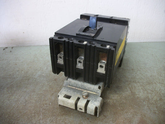 SQUARE D I-LINE FA CIRCUIT BREAKER FA36015 15AMP 600VOLT 3POLE BLACK