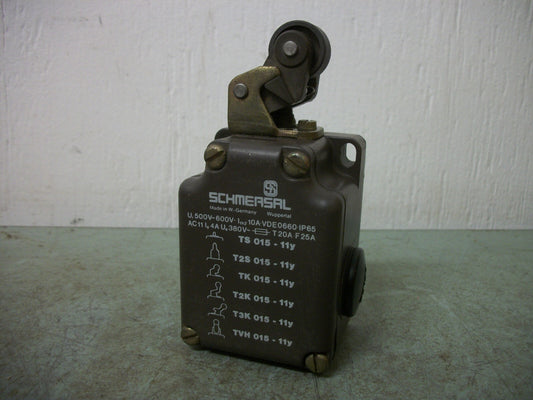 SCHMERSAL HEAVY DUTY LIMIT SWITCH TK015-11Y NOB