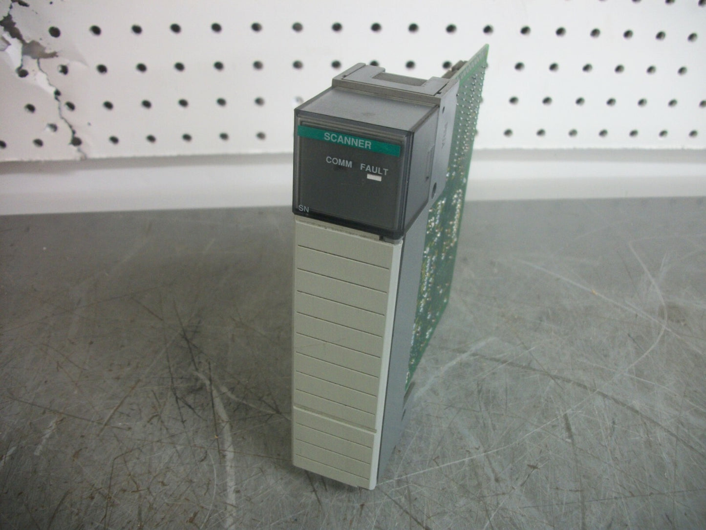 ALLEN-BRADLEY SLC 500 REMOTE I/O SCANNER 1747-SN