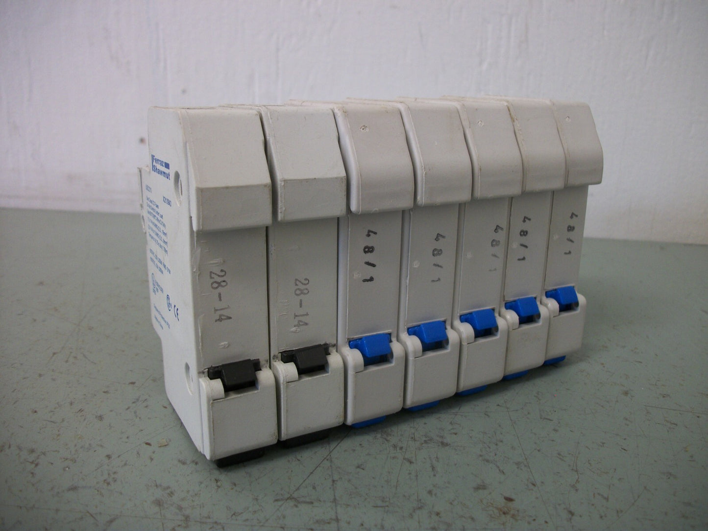 FERRAZ-SHAWMUT LOT OF 7 ULTRASAFE CLASS CC FUSEHOLDERS USCC1I 30AMP 600VOLT 1POL