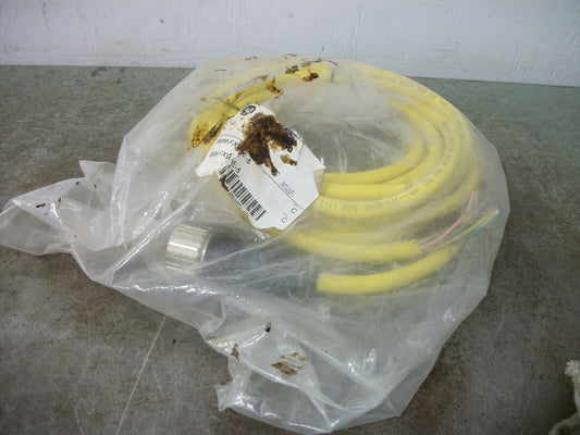 ALLEN-BRADLEY FEMALE M23 STRAIGHT CABLE 889M-FX9AE-5 NEW