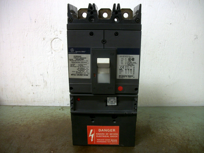 GE SPECTRA SGHA CIRCUIT BREAKER SGHA36AT0600 600AMP 600VOLT 3POLE W/600A TRIP