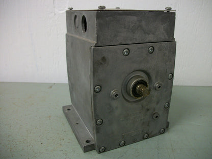 HONEYWELL MODUTROL MOTOR ACTUATOR M941D1005 24VOLT 18W 90/160 STROKE