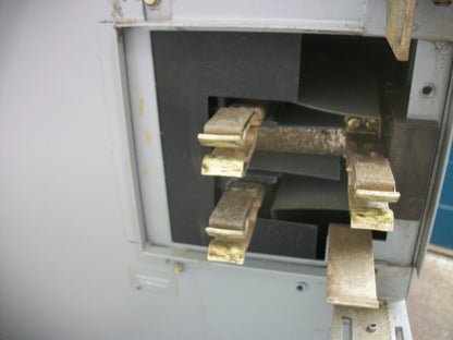 WESTINGHOUSE FUSIBLE BUS PLUG ITAP364 200AMP 600VOLT 3PH 3W