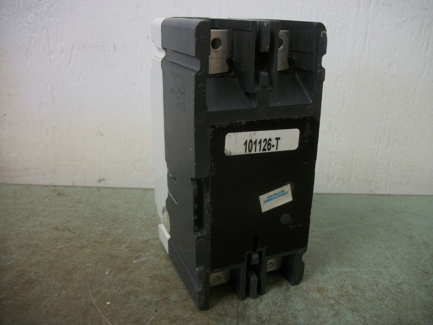 CUTLER-HAMMER HFD CIRCUIT BREAKER HFD2125 125AMP 600VOLT 2POLE RED