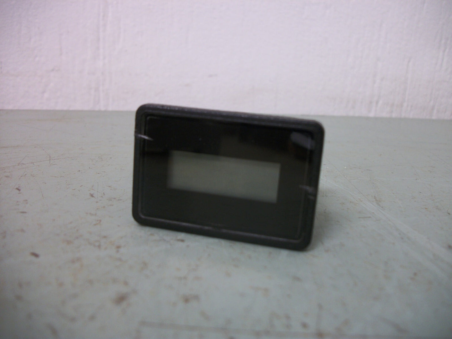 HONEYWELL DIGITAL LCD HOUR METER LM-HS2AS-N 9-64VDC 1/2WATT