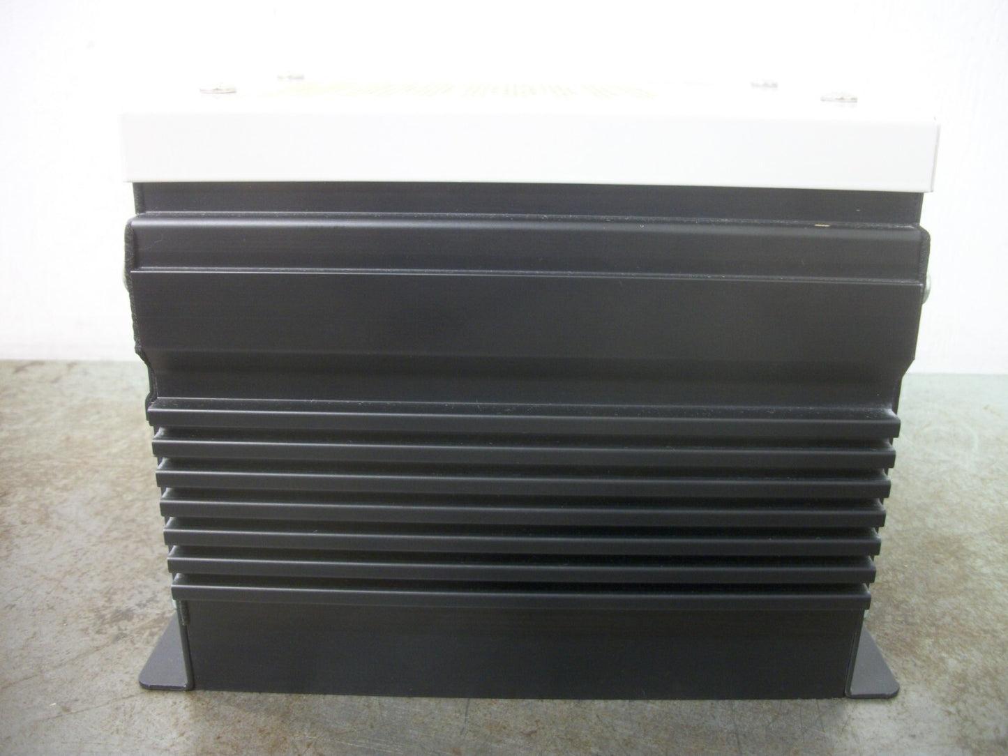 ABB DYNAMIC BRAKE CHOPPER R2/R3 NBRA-653 500VOLT 22 RMIN 22OHM 29AMP NIB