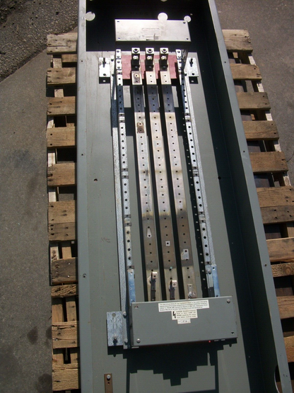 SIEMENS GUS BERTHOLD VACU-BREAK SWITCH PANELBOARD EU29324 400AMP 240VOLT 3P 3PH