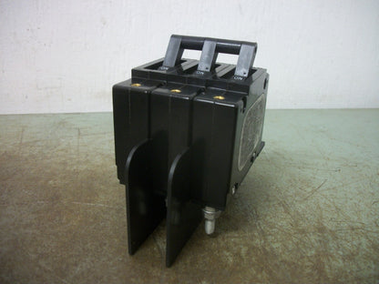 AIRPAX CIRCUIT BREAKER 205-111-1-61-5-302-0 3AMP 277/480VOLT 3POLE NOB