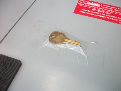 GE A-SERIES II 76" PANELBOARD SURFACE FRONT COVER DOOR AF76SP