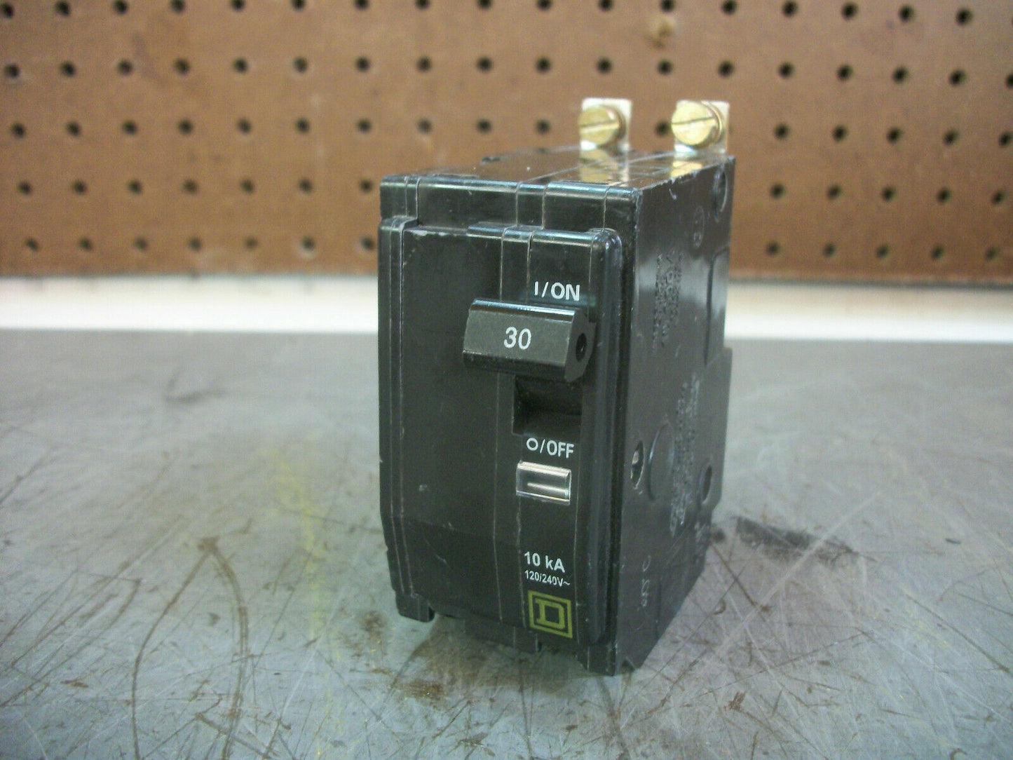 SQUARE D QOB CIRCUIT BREAKER QOB230 30AMP 240VOLT 2POLE