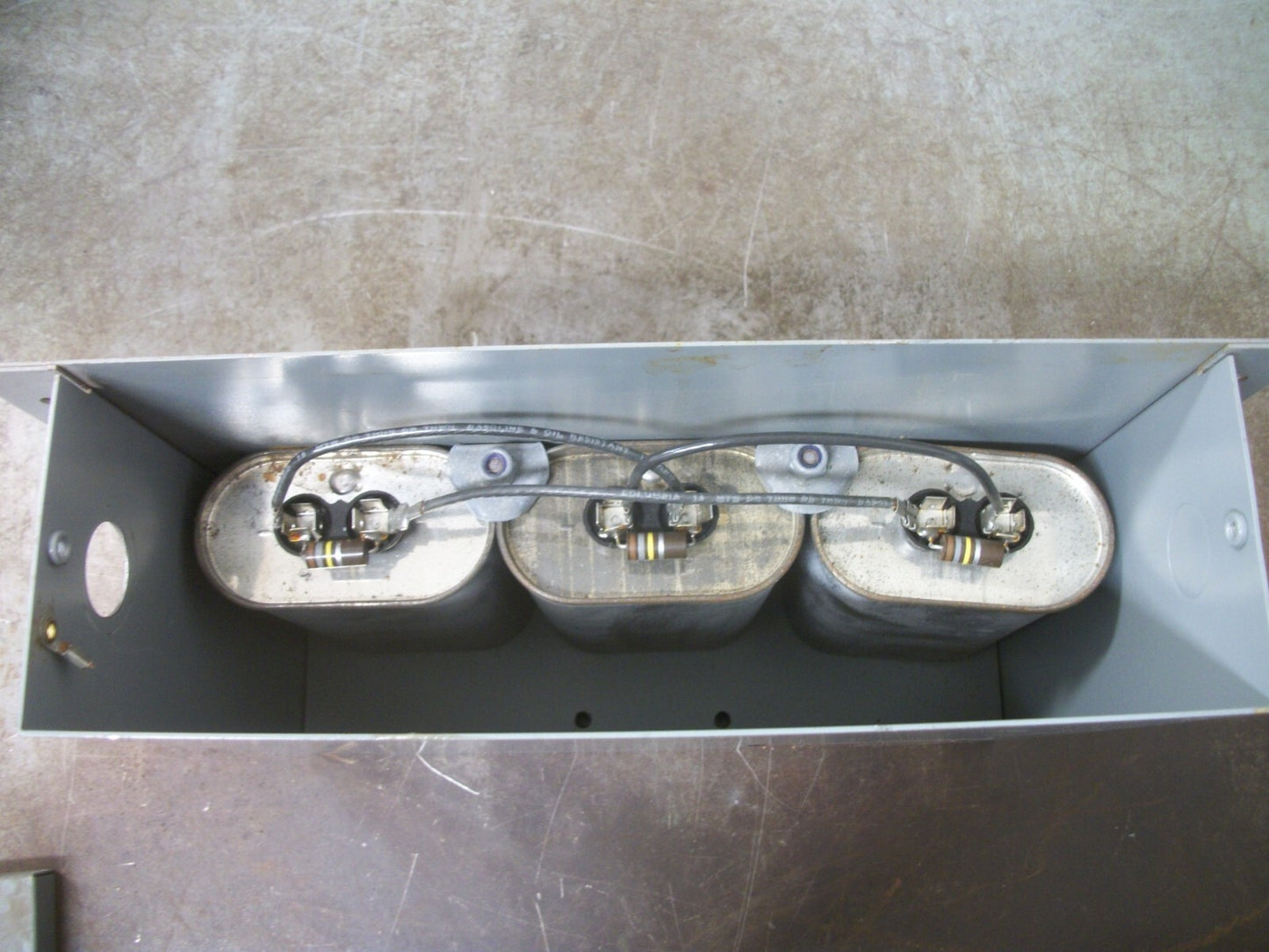 POWERGUARD KVAR REACTOR CAPACITOR 24-2 2KVAR 240VOLT 3PH