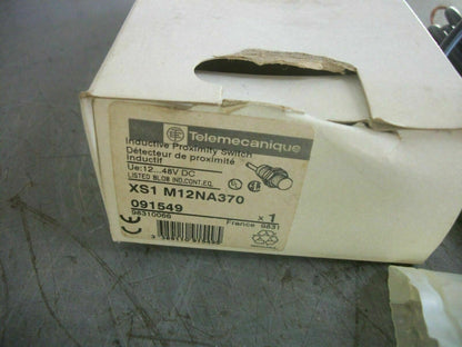 TELEMECANIQUE INDUCTIVE PROXIMITY SWITCH XS1-M12NA370 NIB