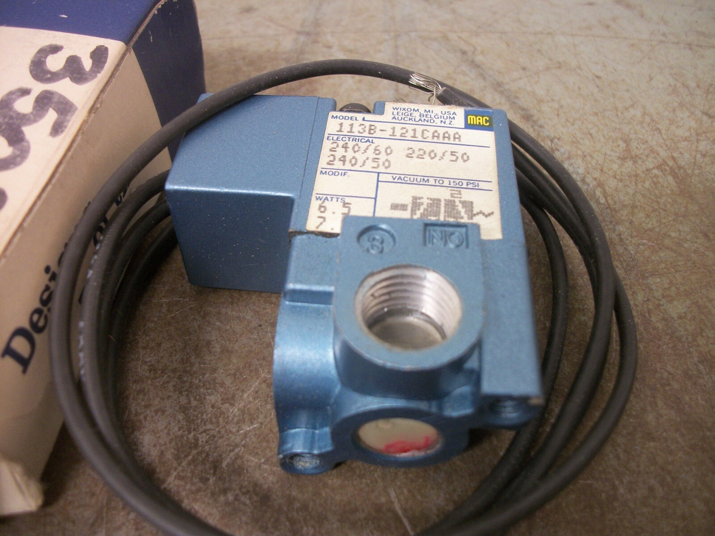 MAC SOLENOID VALVE 113B-121CAAA 240VCOIL 6.5WATT NIB